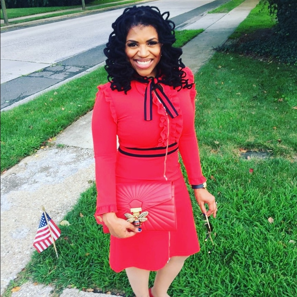 Meet your Posher, Lori